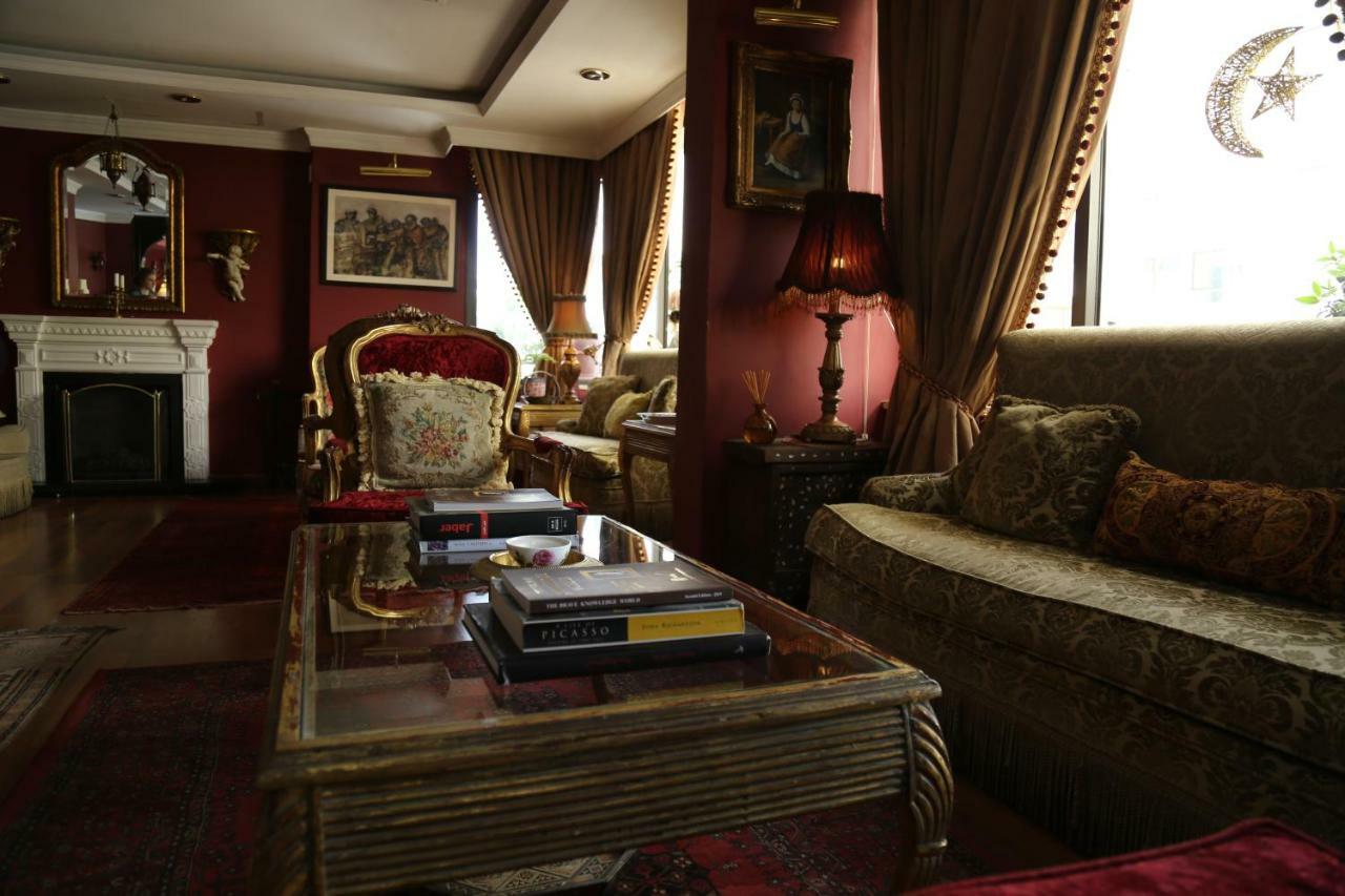 Gondola Hotel & Suites Аман Екстериор снимка